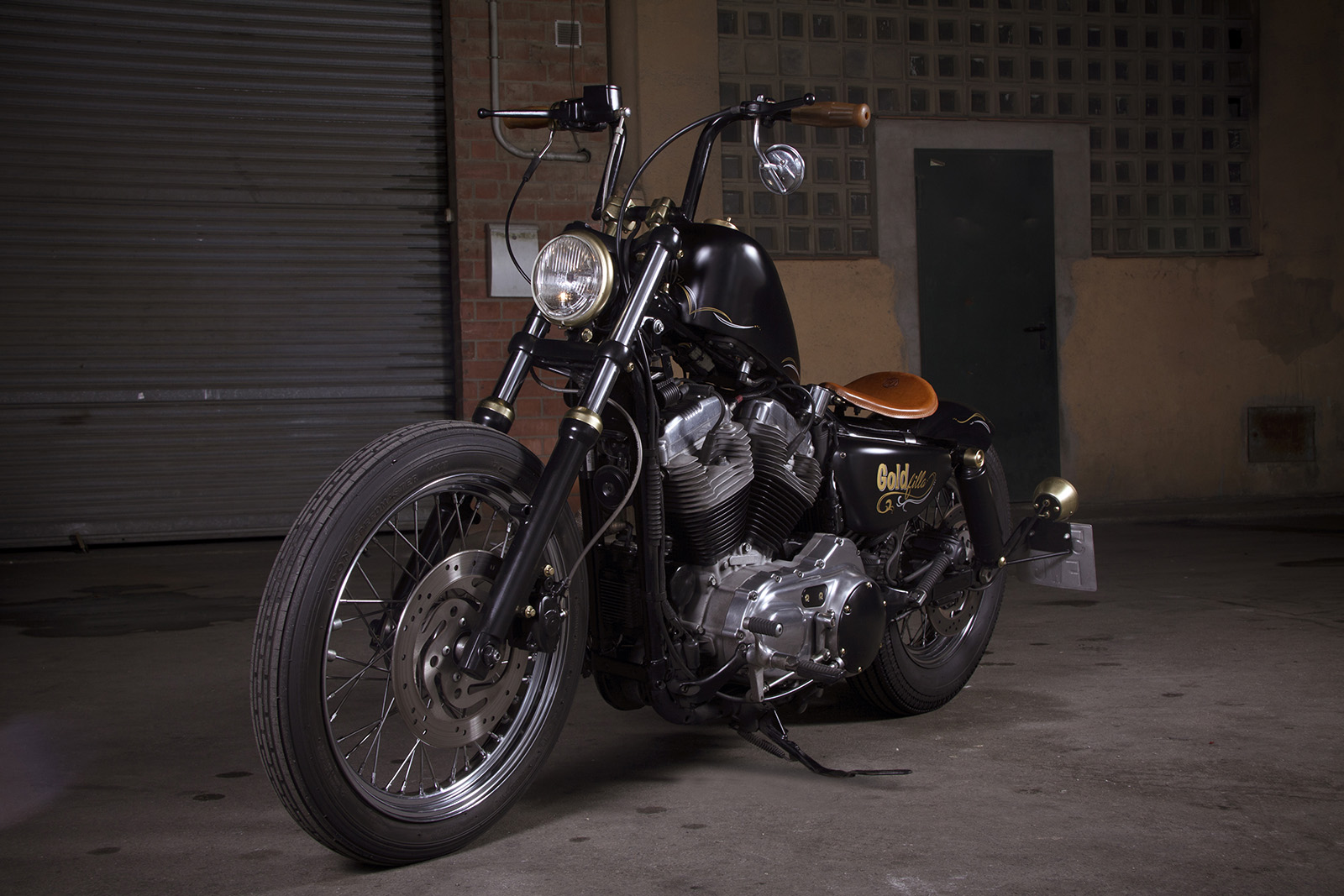 Modificación de Harlet Davidson vintage en taller de Barcelona HD Shop